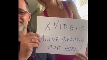 Aqui nós nos apresentamos para vocês