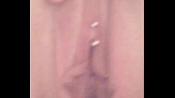 Watch my sexy pussy pissing closeup