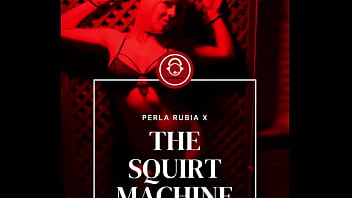 ️en telechargement️️scène de perlarubiax en solo squirt en intro et squirt pendant la scène elle ne