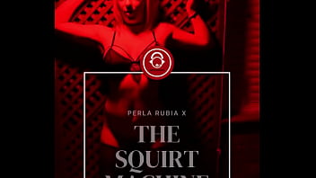 ️en telechargement️️scène de perlarubiax en solo squirt en intro et squirt pendant la scène elle ne