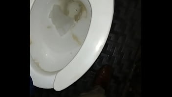 Viejo Cochino Se Siente Mujer thumbnail