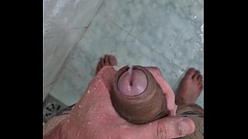 Caiu Na Net Punheta Gostosa No Banho thumbnail