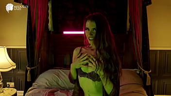 Brook logans four poster solo play