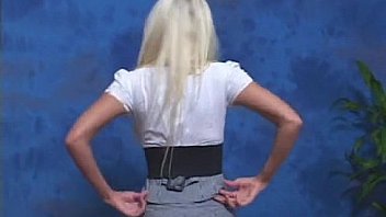 Flawless babe likes to ride weenie