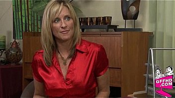 Girls having fun 0907