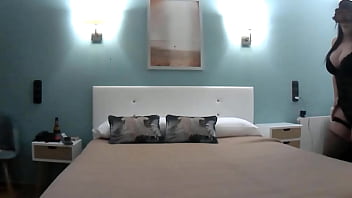 Le encanta chupar polla y follarla