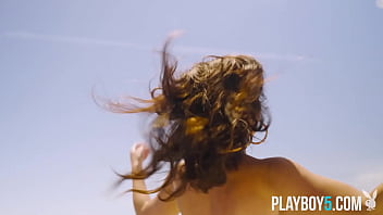 Big boobs and round ass latina milf gets fully naked for playboy