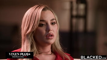 Blake is so sexually on edge that even her therapist's assistant ameena is turning her on the only thing that's going to help blake overcome her nymphomania is to face her problem head on and get to the root of it or the base Blake is so sexually on edge that even her therapist's assistant ameena is turning her on the only thing that's going to help blake overcome her nymphomania is to face her problem head on and get to the root of it or the base