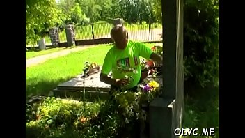 Shameless gina blows shaft and bounces it