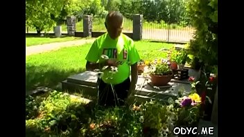 Shameless gina blows shaft and bounces it