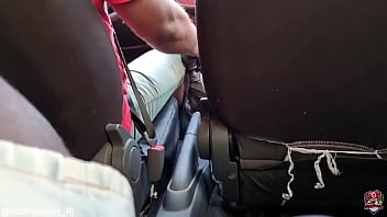 “um Copo D’água E Um Pau Não Se Nega A Ninguém Né ” Ontem O Plano Era Ir Pro Centro Caçar Na Rua Mas Esse Ube thumbnail