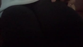 【大◯生】カラオケでひとりでシてきてどきどきしました。