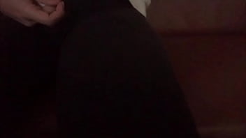 【大◯生】カラオケでひとりでシてきてどきどきしました。