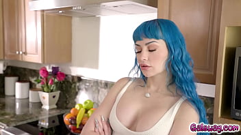 Gizelle blanco and jewelz blu lesbian sex