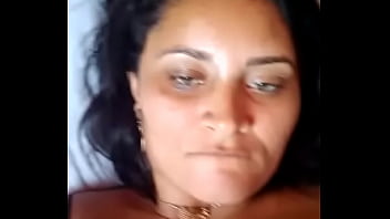 Mostrando A Bucetinha thumbnail