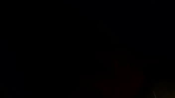 Como le gusta que le de por ahí