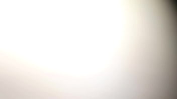 Como le gusta que le de por ahí