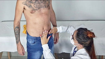 Enfermeira boa veio me medicar