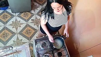 A horny boy decides to fuck his stepsister in the kitchen