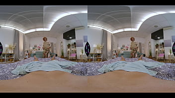 Horny grandma 360 vr porn sex cougar gilf slutty granny likes young men taking big cock in her old pussy