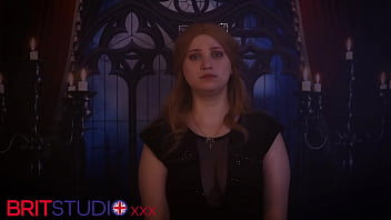 Introducing our newest performer the insanely gorgeous victoria greene