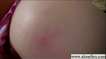 Pleasure to orgasm with sex toys for sexy girl movie 22