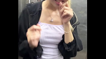 Asian girl masturbates in elevator and someone came in