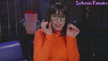 Velma brainwashed by the werewolf