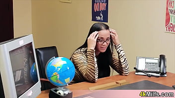 The new office emplyer chick is ready to do anything