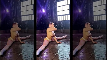 Mia malkova shows how flexible she can be