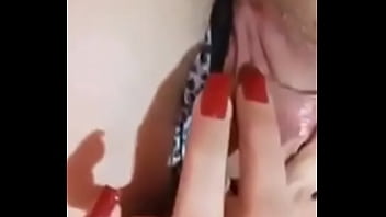 Safadinha provocando