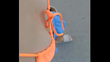 Voy a broncearme pero creo que es mejor sin top #diadeplaya #martes #exhibicionismo #bikini #bubbies