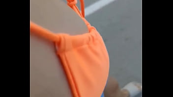 Voy a broncearme pero creo que es mejor sin top #diadeplaya #martes #exhibicionismo #bikini #bubbies Voy a broncearme pero creo que es mejor sin top #diadeplaya #martes #exhibicionismo #bikini #bubbies