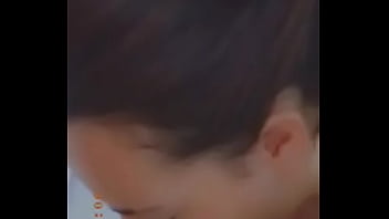 Gostosa mamaando pal do namorado