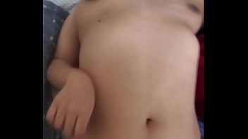 Se le moja demasiado el coño