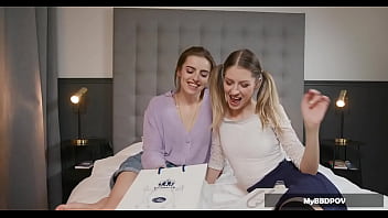 Sassy teens rebecca volpetti & alba lala shop some pussy