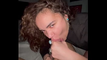 Naudi nala morning sloppy top waking up