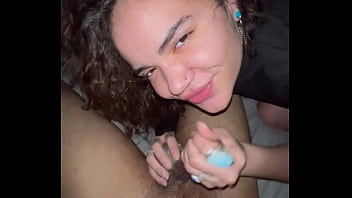 Naudi nala morning sloppy top waking up