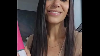 Today i have two toys with me that i would try come in my fan club and choose which one⬇️ link in comments