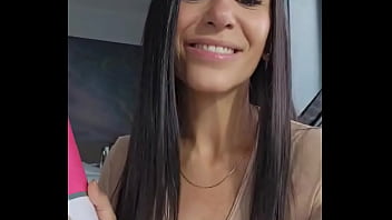 Today i have two toys with me that i would try come in my fan club and choose which one⬇️ link in comments