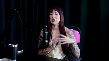 Gostava de se exibir desde nova por ser bem safada gosta de fazer sexo anal por sentir mais tesão e a situação na cidade karol redxxx watch sheer red