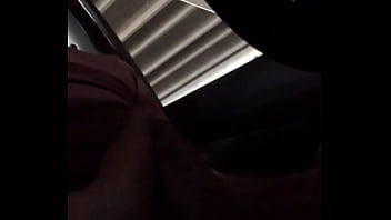 Regalándole oral a mi hombre en el estacionamiento