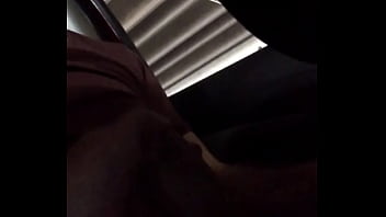 Regalándole oral a mi hombre en el estacionamiento