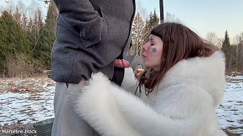 While he's frying kebabs i decided to suck