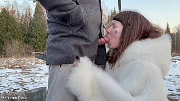 While he's frying kebabs i decided to suck