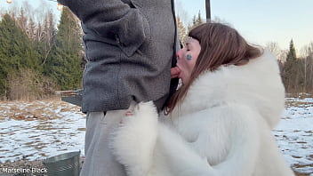 While he's frying kebabs i decided to suck