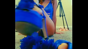 Brunette milf loves showing off her heels