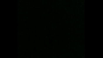 Me paga por chuparle la verga y termino montandolo