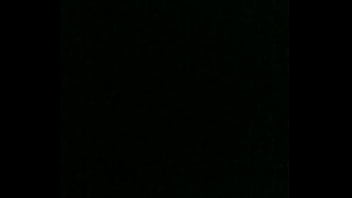 Me paga por chuparle la verga y termino montandolo