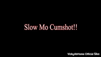 Cougar vicky vette gives a sloppy blowjob and gets cum on her mouth